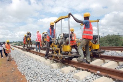 Construction workers of CCECC working of the Standard Guage Rail Network connecting Abuja to Kaduna. Trains on this route will be capable of 150km/hr, capable of reaching Kaduna before any vehicle