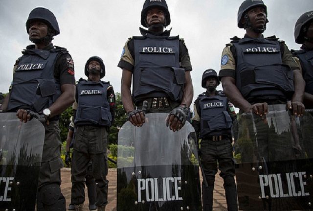 UPDATE: Police, Soldiers and Militants Clash in Ikorodu Lagos