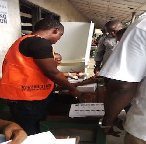Army Update on Operation Clean Up of Omoku In Rivers State Re-Run Election