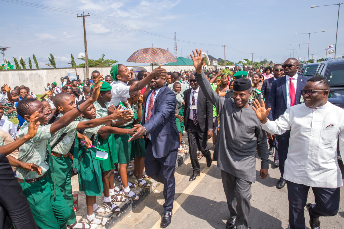 Acting President Osinbajo Visits Calabar Amidst Rousing Welcome (Pictures)